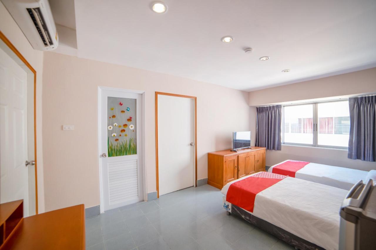 Oyo 602 L'Hotel กรุงเทพมหานคร ภายนอก รูปภาพ